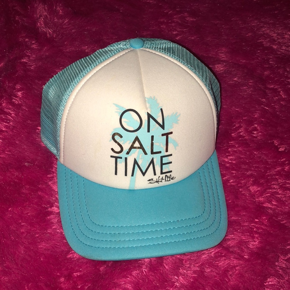 Snap back